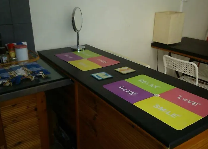 Kingsize Bed 2x2,20 Comfort Super Wifi 70 Mbps Studio! *