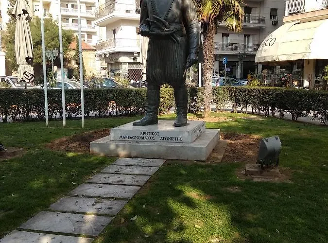 Kingsize Bed 2x2,20 Comfort Super Wifi 70 Mbps Studio! 公寓 *