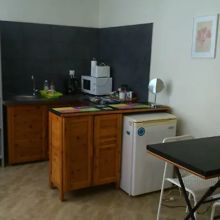 Kingsize Bed 2x2,20 Comfort Super Wifi 70 Mbps Studio! Apartment