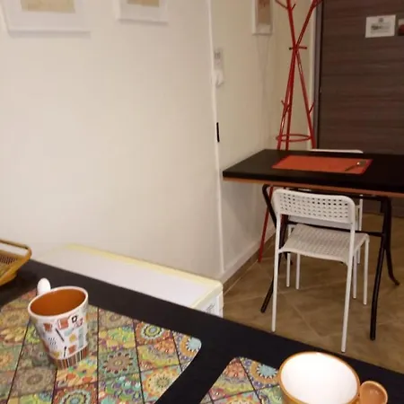 Kingsize Bed 2x2,20 Comfort Super Wifi 70 Mbps Studio! Apartment *